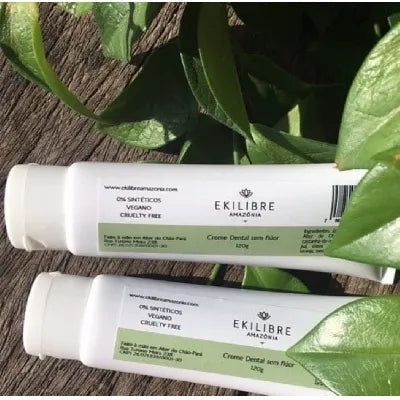 Pasta de dente clareadora de verdade :)